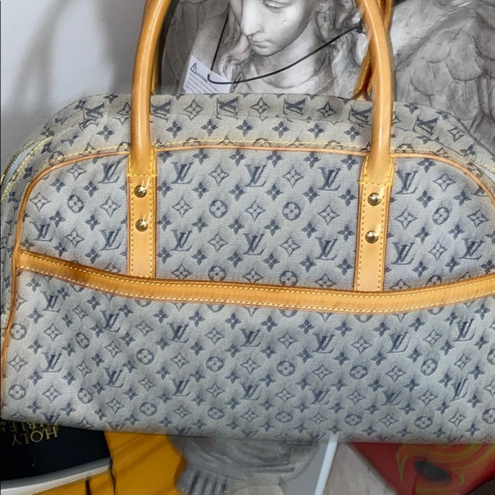 LV BAG AUTHENTIC